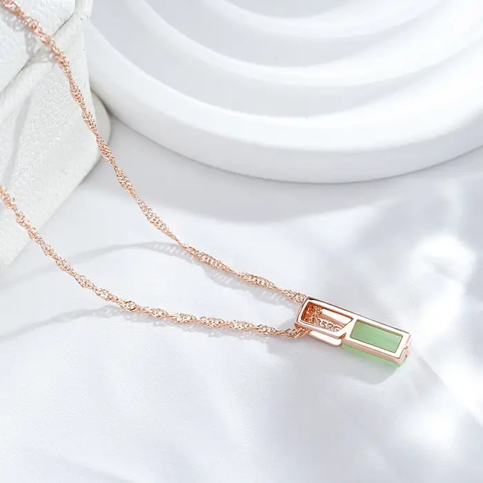 JULYDREAM brillant carré Design brume vert Zircon pendentif vague d'eau chaîne femmes collier de mariage élégant fête géométrique bijoux