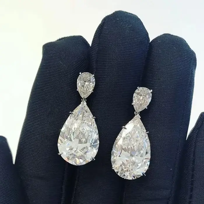 Huitan – boucles d'oreilles pendantes simples et élégantes pour femmes, en forme de larme en cristal, zircone cubique, de luxe, pour mariée, mariage, bijoux tendance