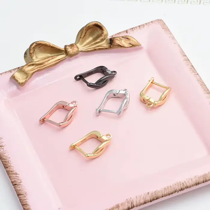 Boucles d'oreilles faites à la main pour femmes