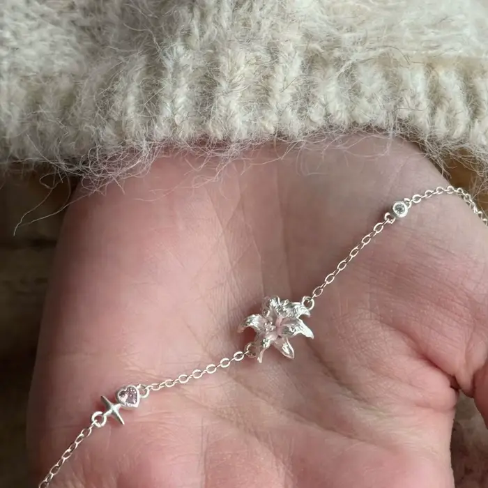 Bracelet Fleur de Lys Tendance 2026 pour Femme, Bracelet Géométrique Classique Couleur Argent, Acces
