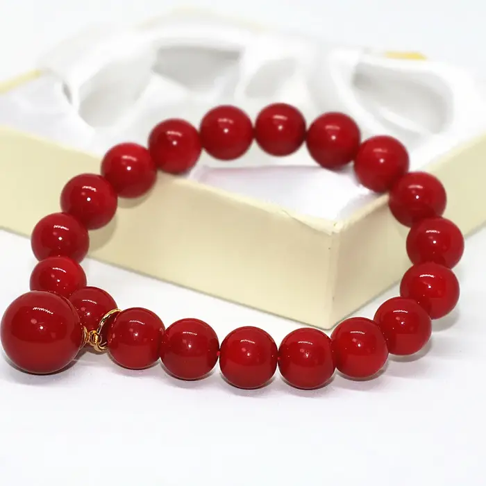 Bracelet en corail rouge pour femmes