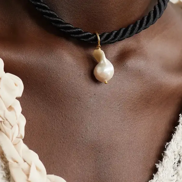 Collier pendentif en perles baroques naturelles pour hommes et femmes