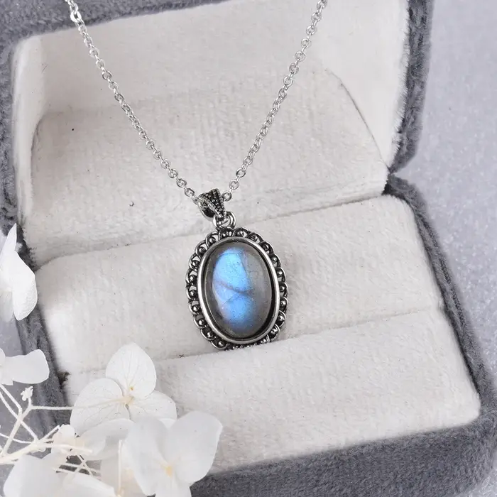 Pendentif en Labrumen Naturel Plaqué Argent pour Femme