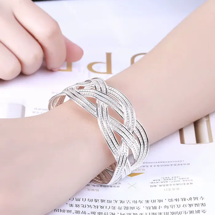 Ensemble de bijoux en argent sterling 925 pour femme, comprenant des bagues, des bracelets et un bracelet large tressé réglable, idéal pour les fêtes et comme cadeau tendance