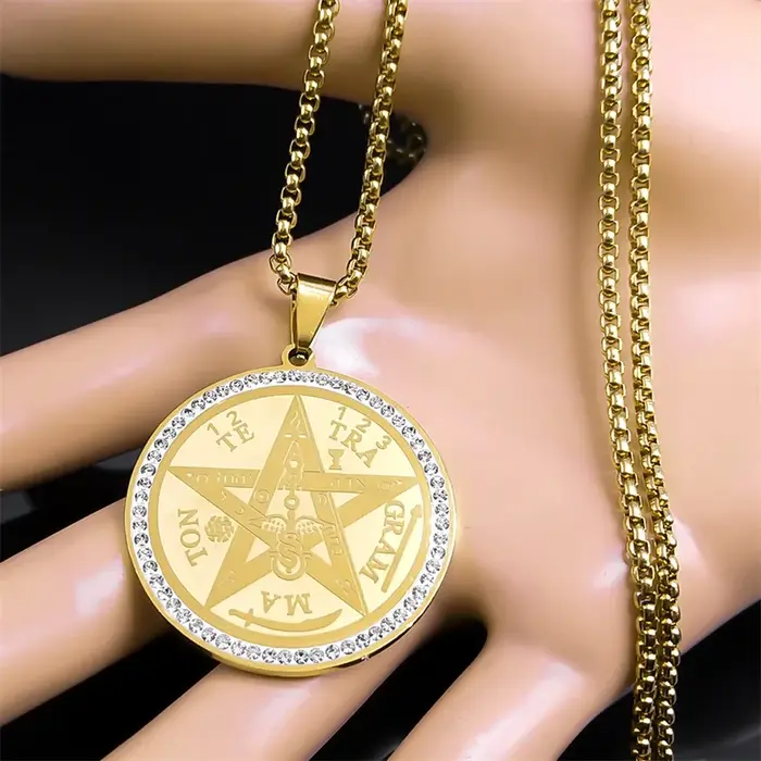 Collier amulette pentagrammaton pour femmes et hommes