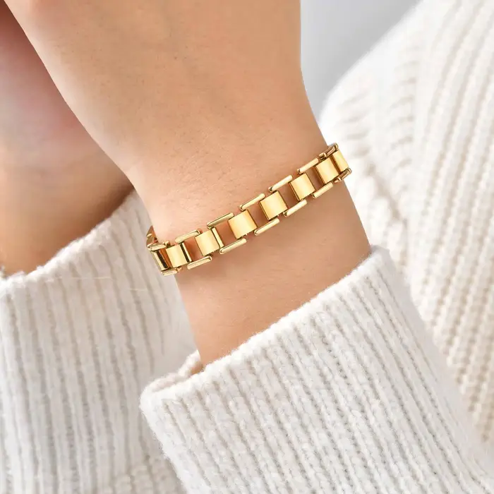 Bracelet chaîne pour femmes en acier inoxydable or non allergique avec gravure personnelle pour occasions spéciales et style bohème