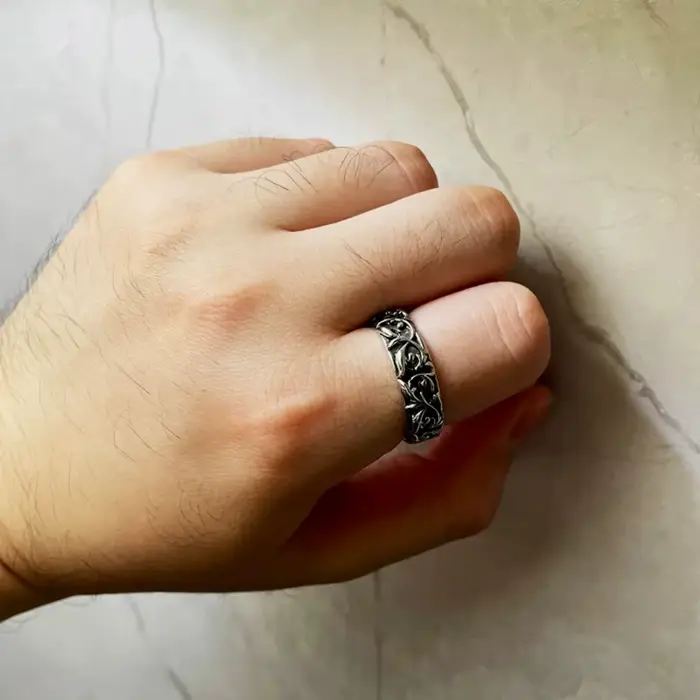 Bague Éternelle en Acier Inoxydable Style Punk Gothique Vintage Bague Ouverte pour Hommes Femmes Bijou Unisexe Fait Main Occasions Spéciales