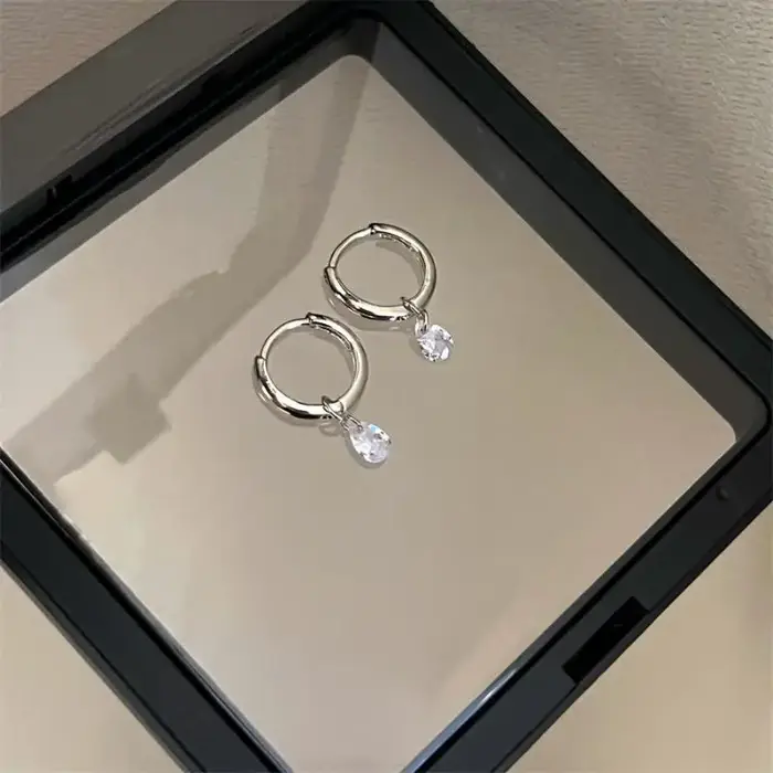 Boucles d'oreilles en forme de goutte de rosée pour femmes, pendentifs élégants, minimalistes, mode,