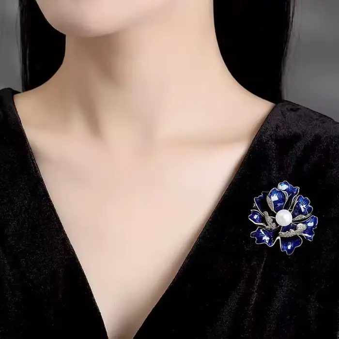 Broches de fleur de pivoine en émail bleu pour femmes élégantes corsage manteau costume ornements bijoux cadeau occassions spéciales