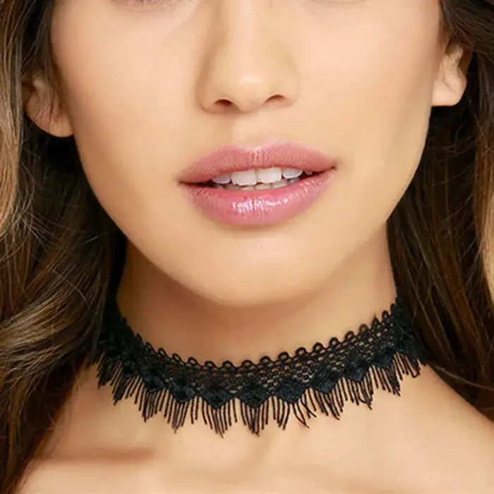 Mode nouveau collier en dentelle noir blanc