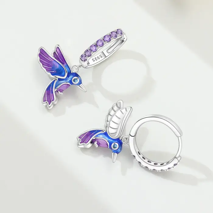 Boucles d'oreilles en argent sterling 925 serties de zirconium blanc et colorées en forme de perroquet et de colibri pour femmes pour anniversaire et autres occasions spéciales
