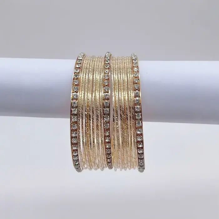 Bracelet tendance pour femme, deux couleurs au choix, sensation haut de gamme, idéal pour le quotidi