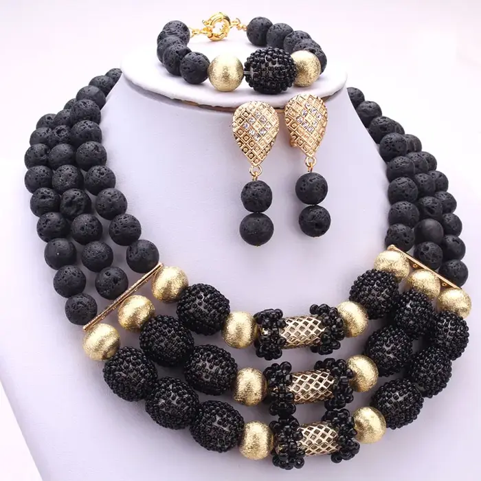Ensemble de bijoux en perles nigérianes blanches pures, nouvelle mode