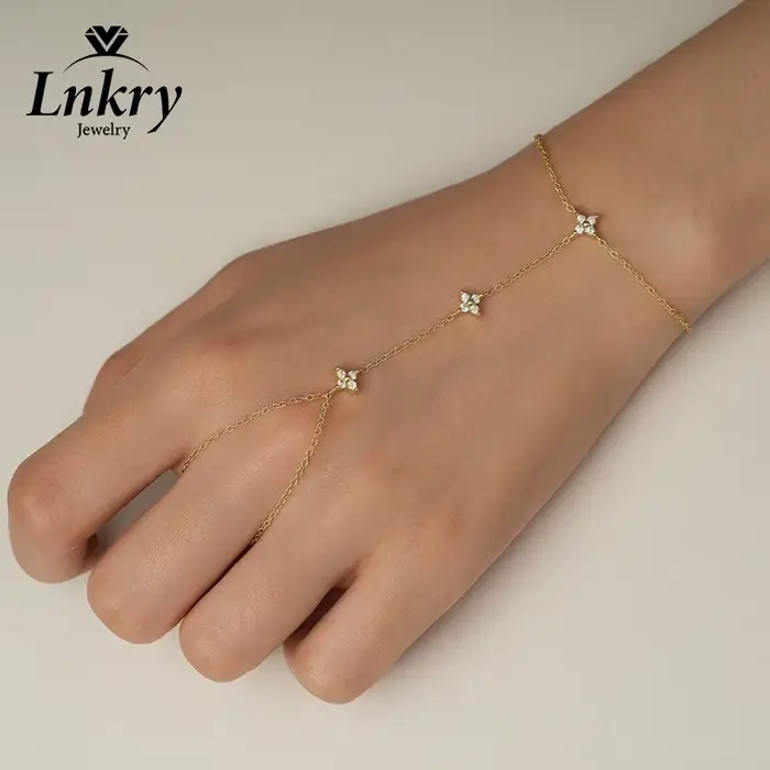 Bracelet Lnkry en Moissanite Certifiée 2,5 mm, Plaqué Or 14 carats, Motif Fleur à Quatre Feuilles, avec Anneau et Chaîne de Main, Bijoux Empilables