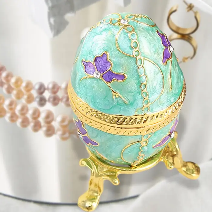 Boîte à bijoux émaillée
