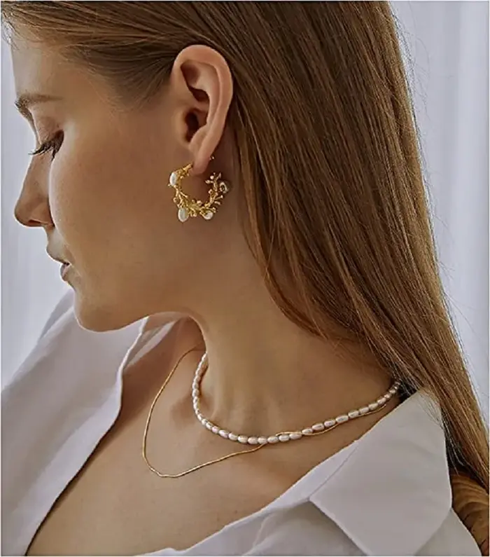 Collier de perles blanches d'eau douce en forme de goutte avec motif plante, fait à la main, ras du cou, pour femmes, occasions spéciales, cadeaux d'anniversaire