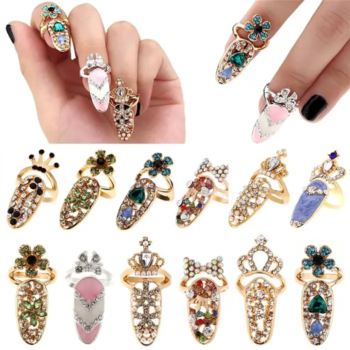 Bague à ongles en cristal et strass pour femmes