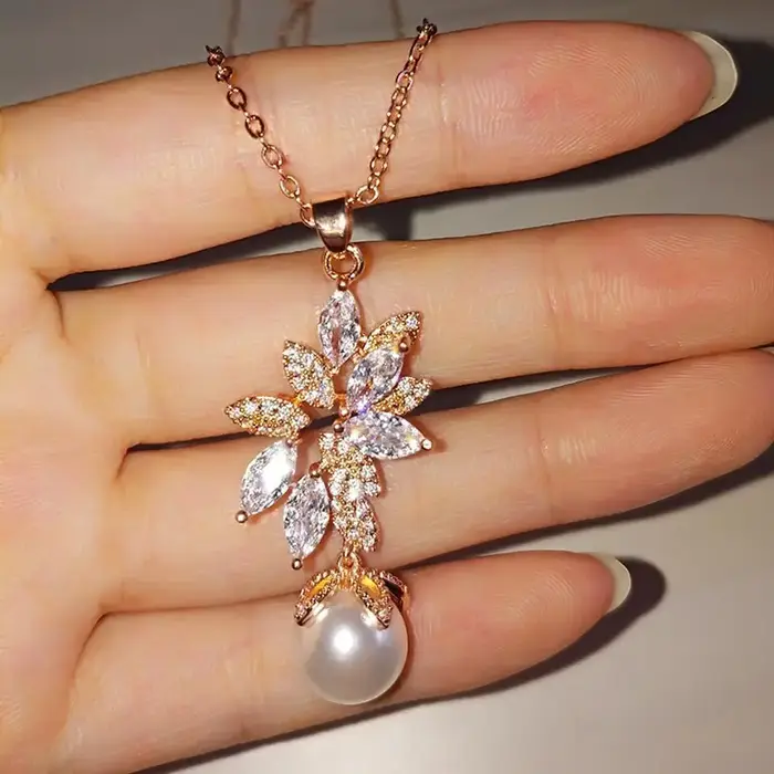 ZAKOL Retro exquise imitation perle feuille forme cubique zircon femmes collier brillant mariage bijoux accessoires