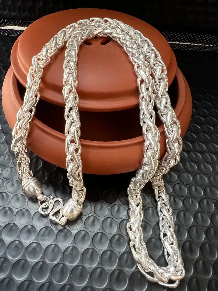 Nouveau Collier Style Argent Tibétain 2026 pour Hommes et Femmes