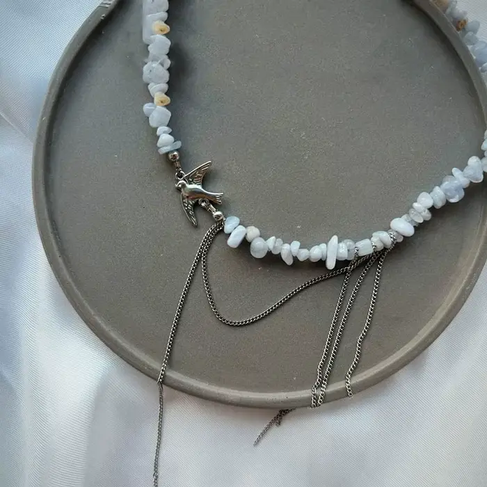 Collier élégant avec pendentif en chaîne à pampilles multicouches pour femmes, Vintage, créatif, pierre bleue naturelle, ras du cou, bijoux de mariage