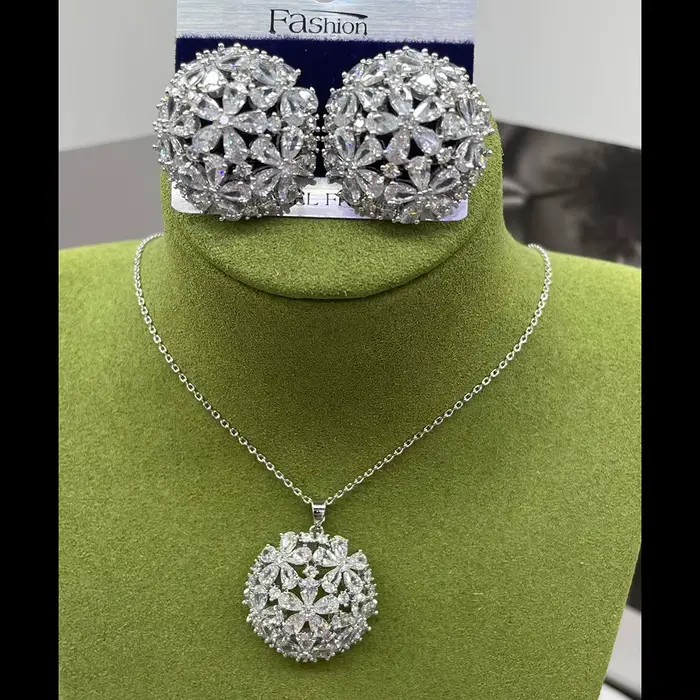Missvikki luxe mode collier rond boucles d'oreilles ensemble de bijoux Super CZ pour les femmes nobl