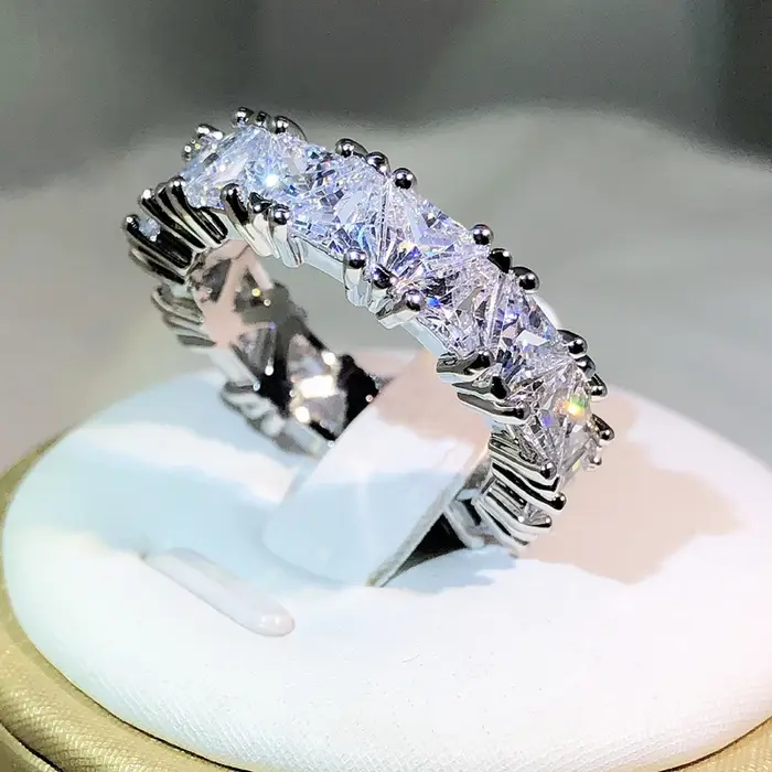 Bague en argent regardé 925 pour femme, design géométrique classique, triangle Zcomprend sur un seul