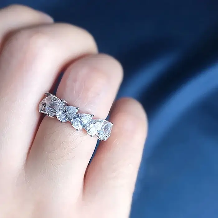 Bague en diamant de laboratoire taillée formage éternité pour hommes et femmes