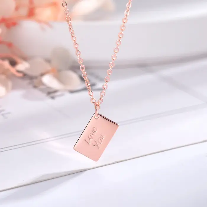 Collier Médaillon Enveloppe avec Message Caché
