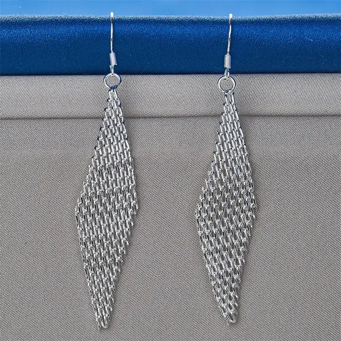 1 paire de boucles d'oreilles élégantes en argent sterling 925