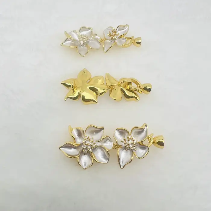 Boucle de connexion pour collier et bracelet