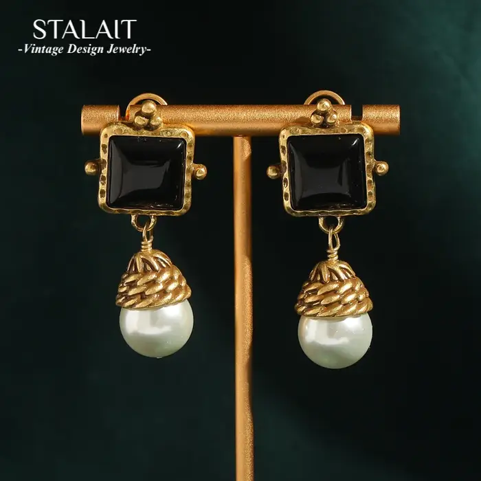 Boucles d'oreilles en perles de pierre noire pour femmes