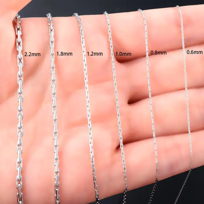 Collier en acier inoxydable 316L classique pour femmes avec différentes couleurs et tailles pour les occasions spéciales et les tenues quotidiennes