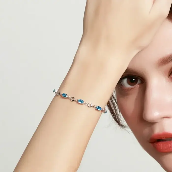 Bracelets en topaze bleue pour femme