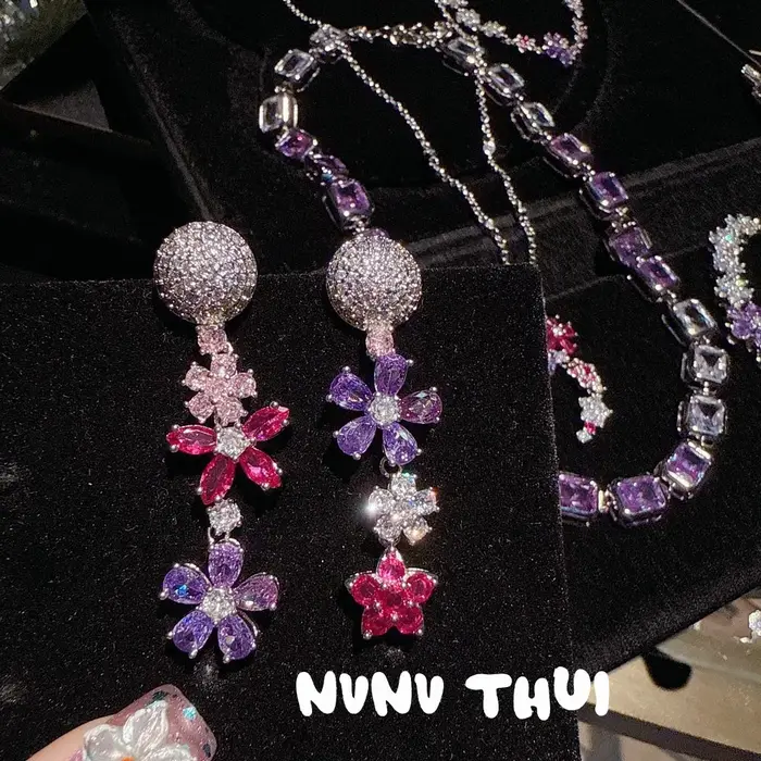 Collier Iris Purple Blooming Gem pour femme