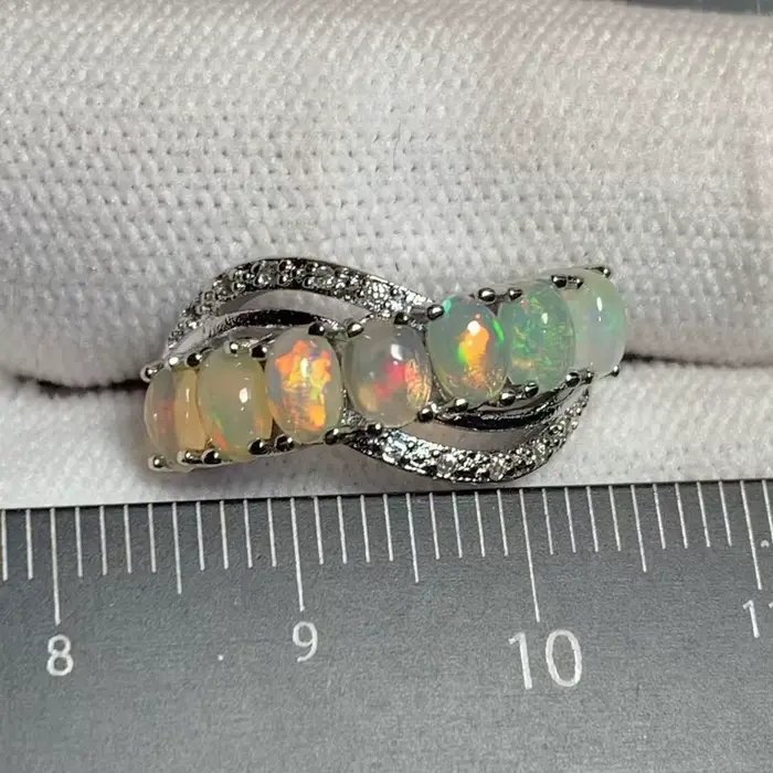 Bague en opale naturelle 50