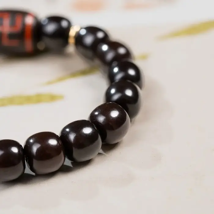 Bodhi Yuhua – Bracelet en vieux matériau naturel pour dix ans