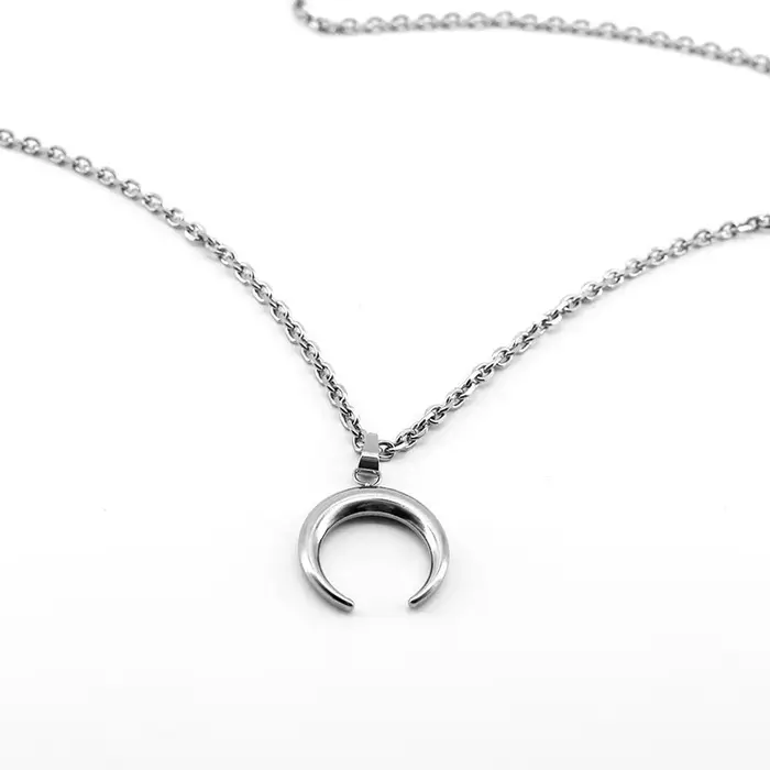 Collier demi-lune en acier inoxydable