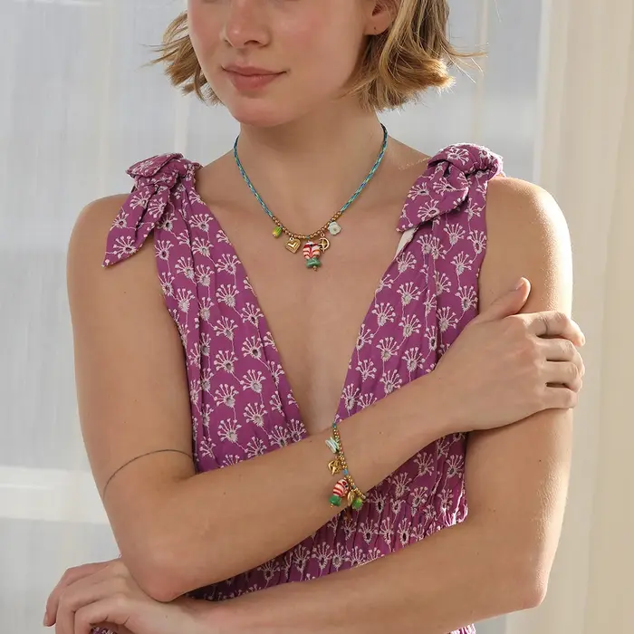 Ensemble de bijoux E.B.belle en acier inoxydable plaqué or avec corde tissée bleu vif et pendentif sucette colorée pour femmes occasions spéciales