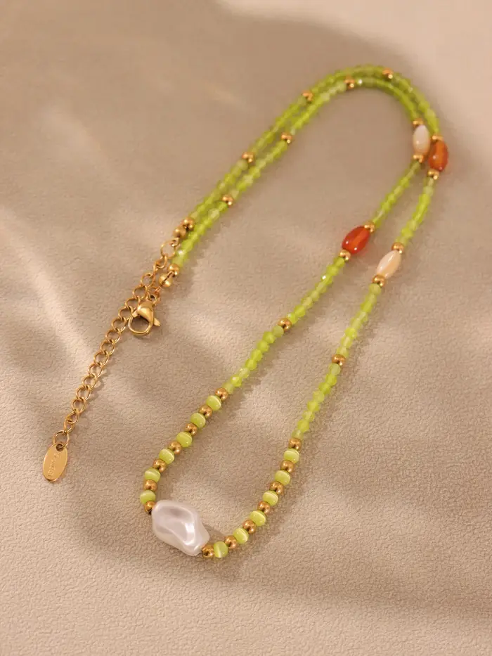 Collier élégant pour femmes