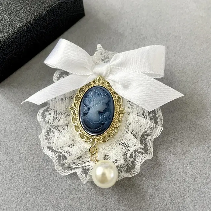 Broches Vintage en tissu fait à la main pour femmes