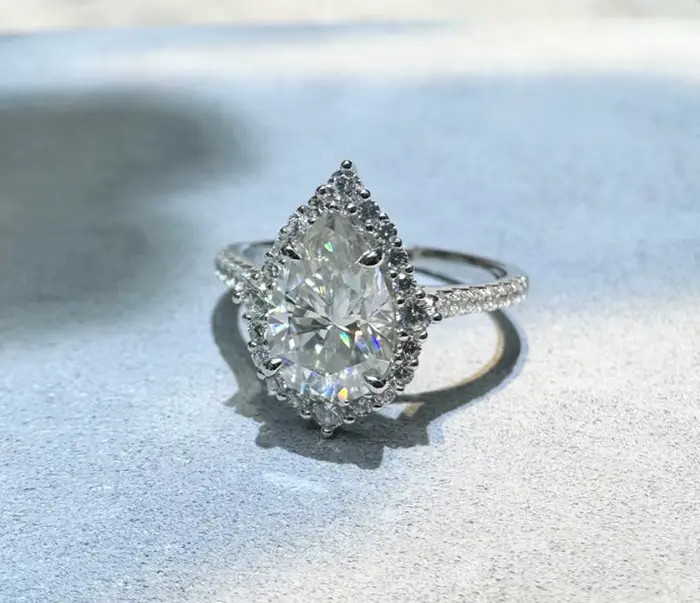Bague en diamant Moissanite couleur D 4ct