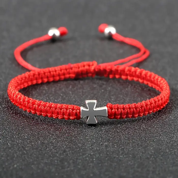 Bracelets tressés faits à la main