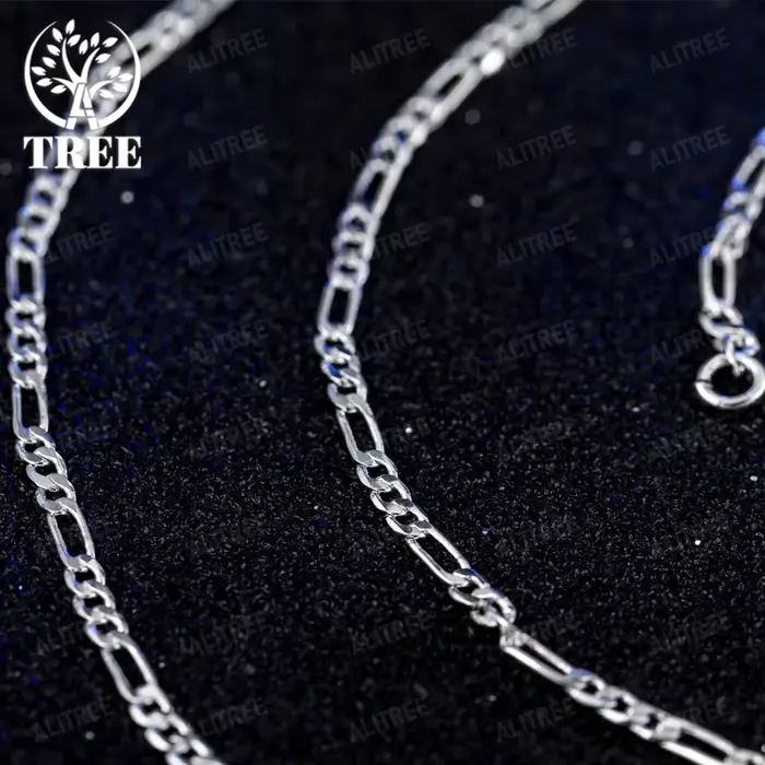 Collier géométrique en or 18 carats de 2 mm