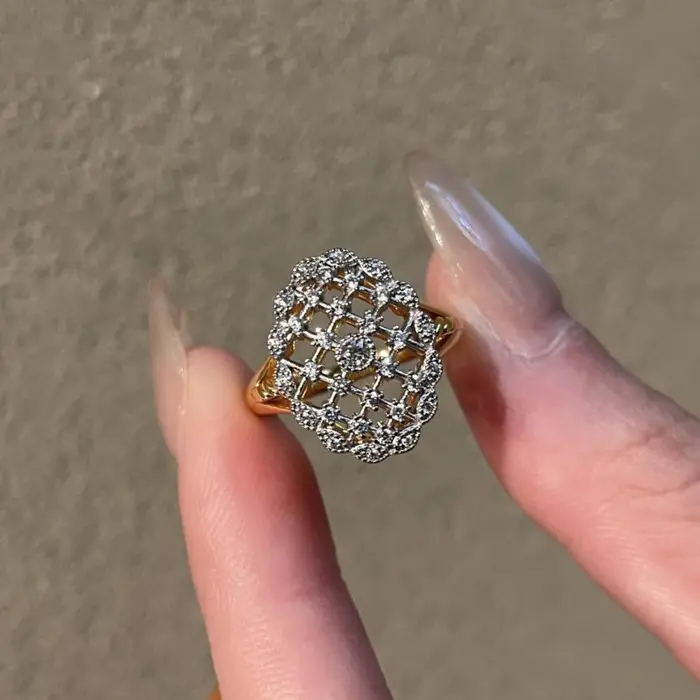Bagues ovales en dentelle de style cour rétro pour femmes, incrustation de diamant réglable, bague d