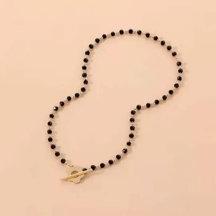 Collier de perles colorées pour femmes