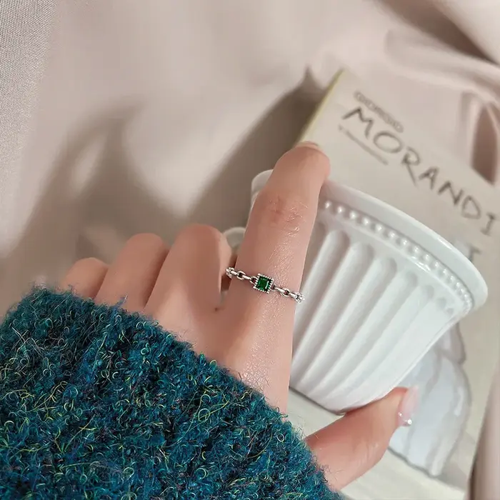 VOQ – bague carrée en Zircon