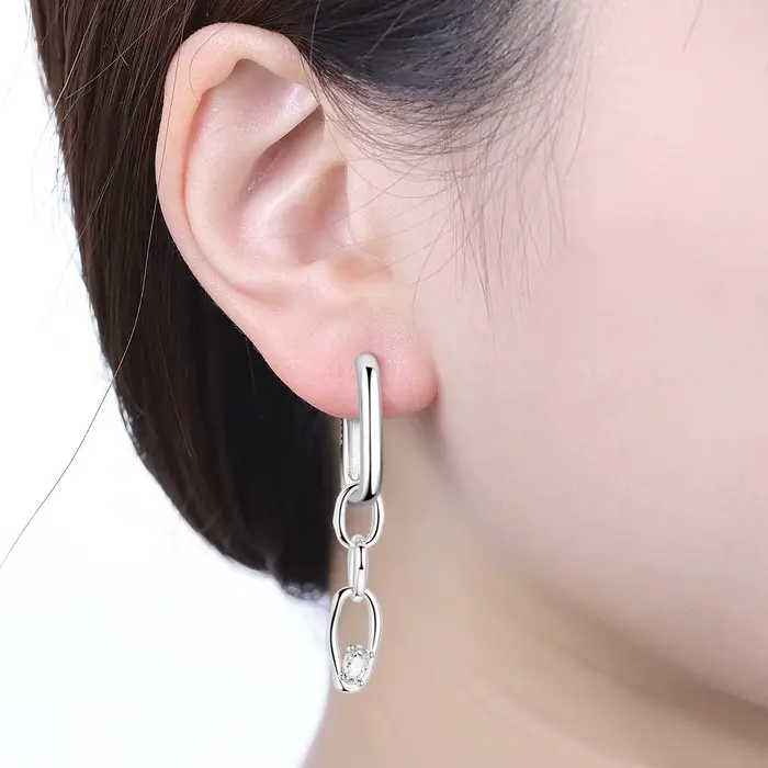 Boucles d'oreilles en argent sterling 925 avec style chaîne pour femmes, bijoux minimalistes et élégants, cadeau parfait pour les occasions spéciales
