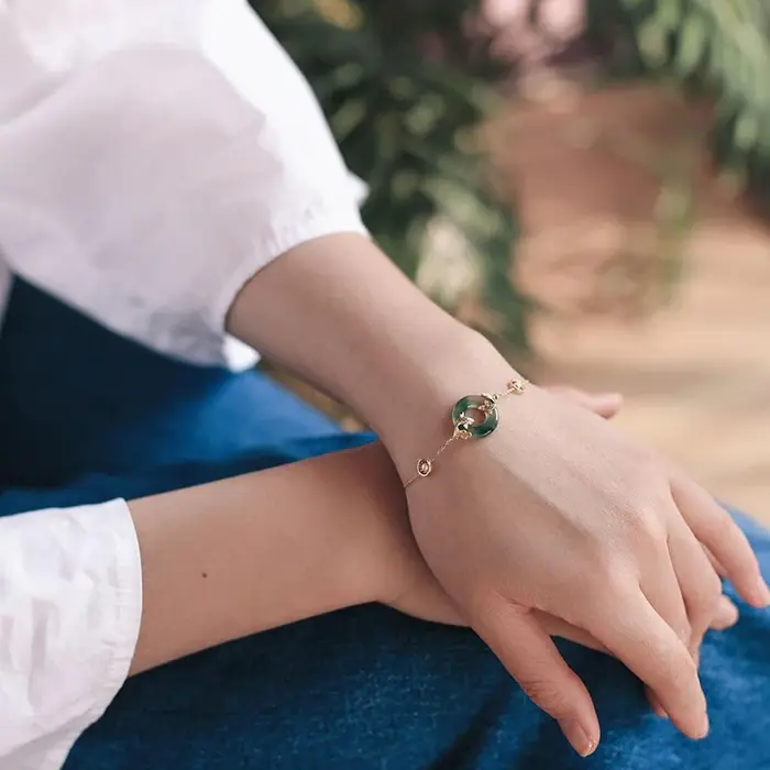 Bracelet en calcédoine naturelle hetian perles rondes de carpe vintage engagement femme occasions spéciales