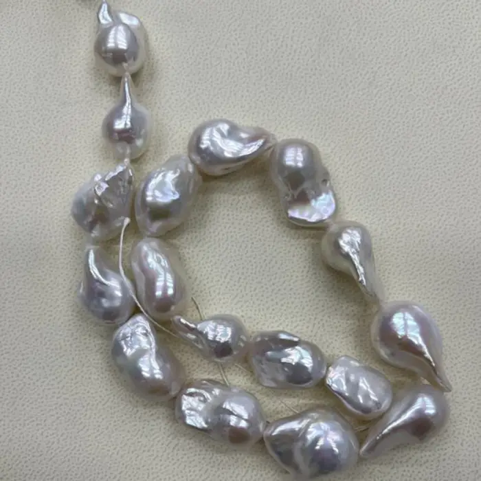 Perles naturelles irrégulières grandes 14x24-16x26mm