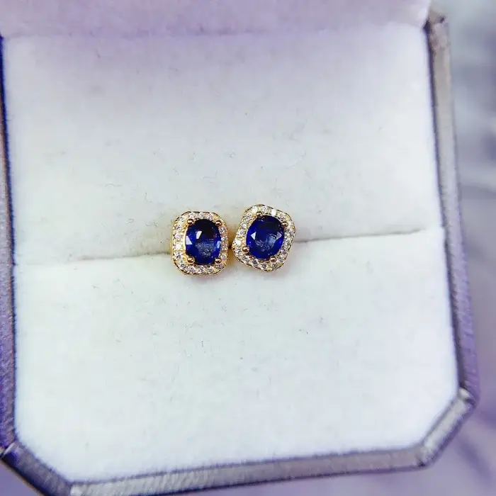 Magnifiques boucles d'oreilles en saphir bleu naturel pour femmes, fabriquées en argent sterling S92